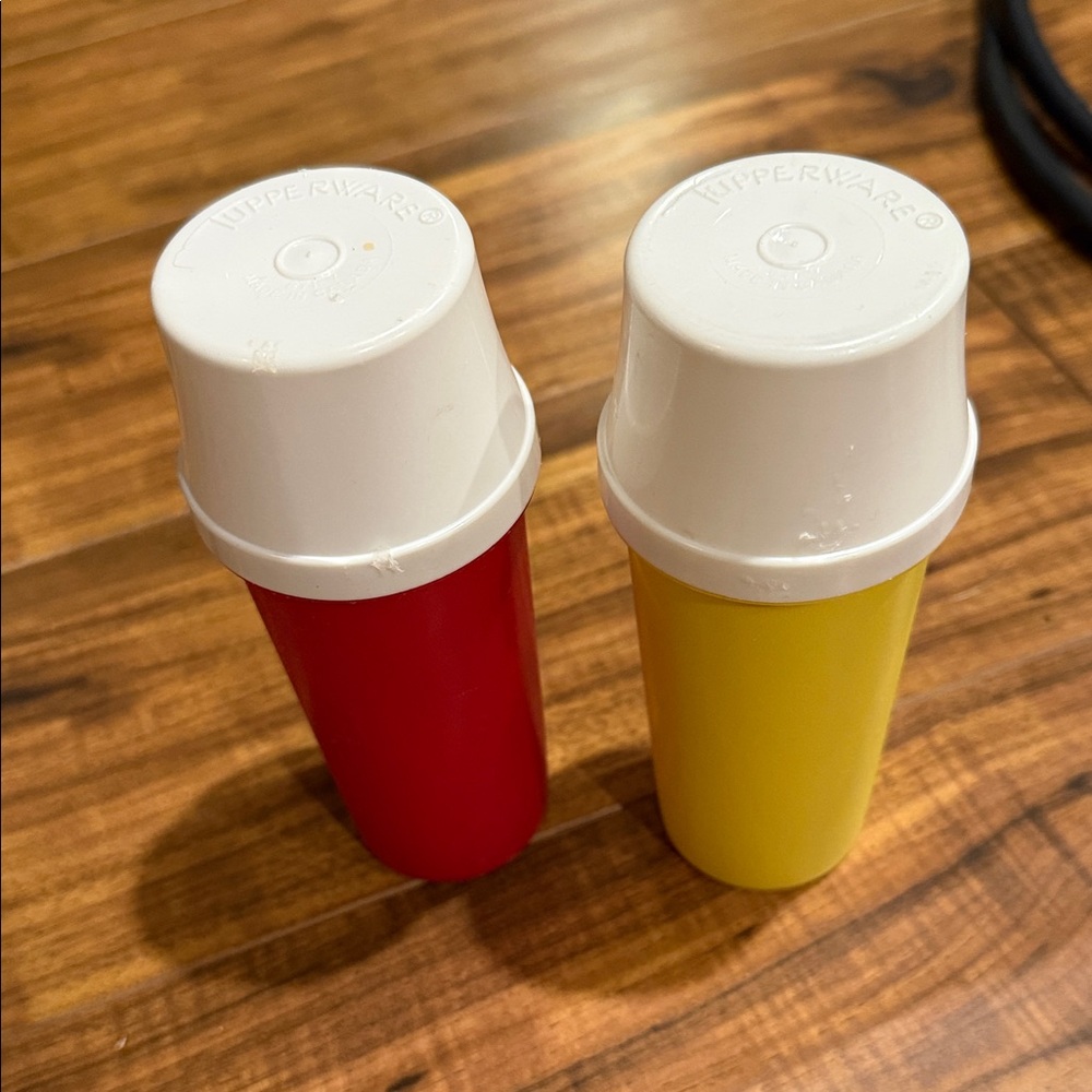 Tupperware Red and Yellow - Ketchup and mustard Containers